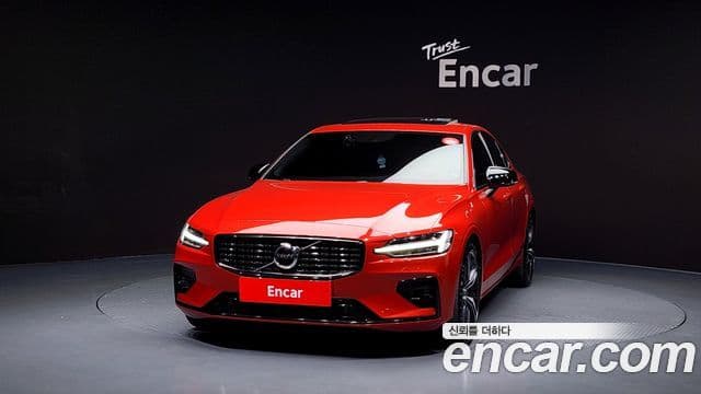 Volvo S60 3세대 B5 R-Design, 2022 3