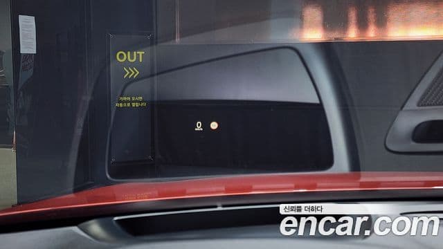 Volvo S60 3세대 B5 R-Design, 2022 16