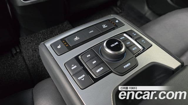 Genesis G80 Luxury, 2018 18