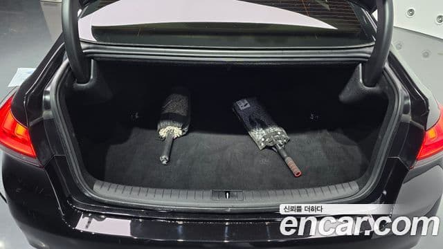 Genesis G80 Luxury, 2018 19