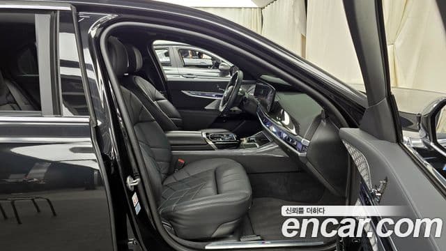 BMW i7 (G70) xDrive 60 M Sport, 2023 11