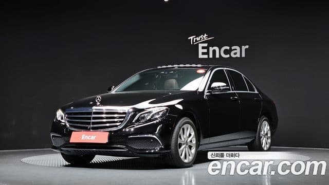 Mercedes-Benz E-класс W213 Exclusive, 2019 1