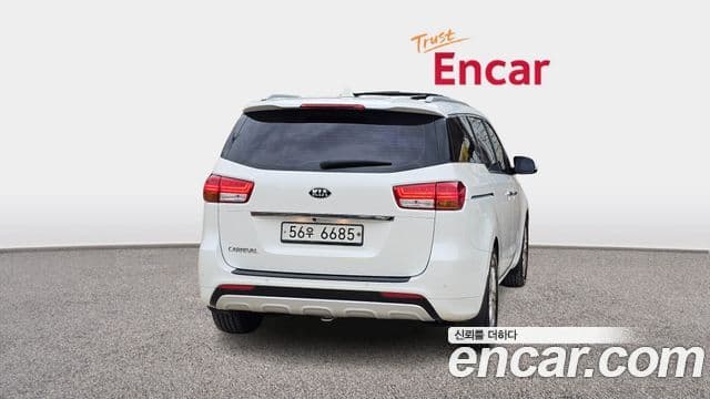 Kia All New Carnival Prestige, 2017 4