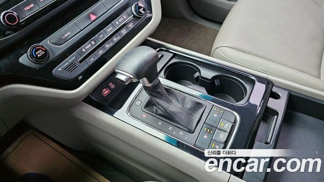 Kia All New Carnival Prestige, 2017 9