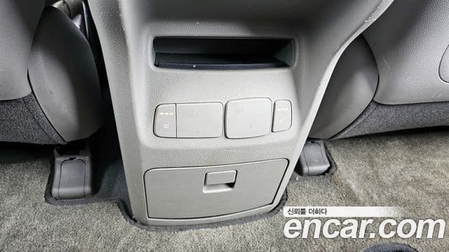 Kia All New Carnival Prestige, 2017 16