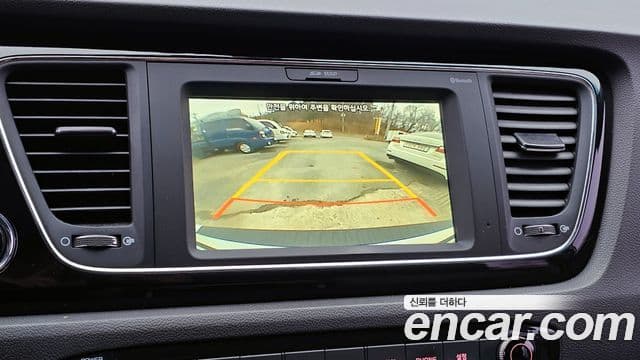 Kia All New Carnival Prestige, 2017 18