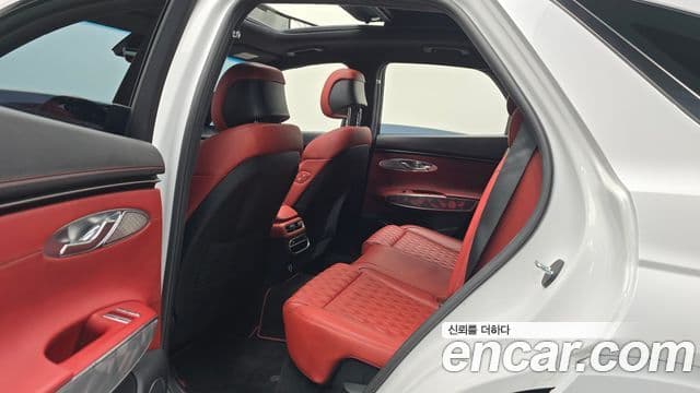 Genesis GV70, 2021 12