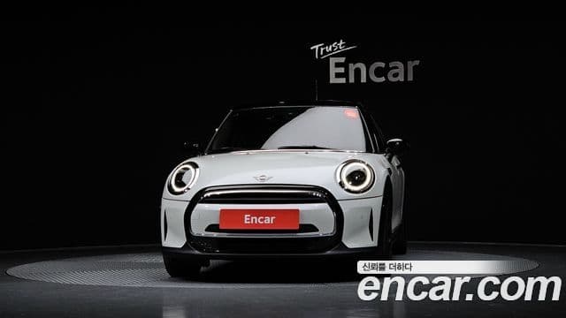 Mini Cooper 3세대, 2024 3
