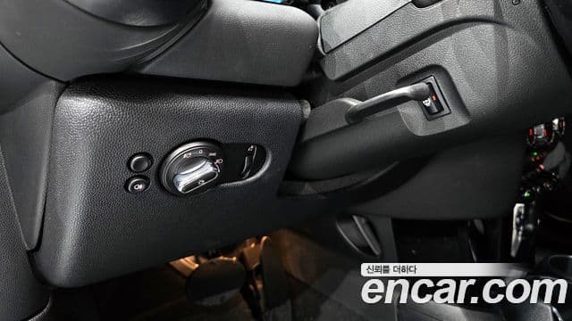 Mini Cooper 3세대, 2024 16