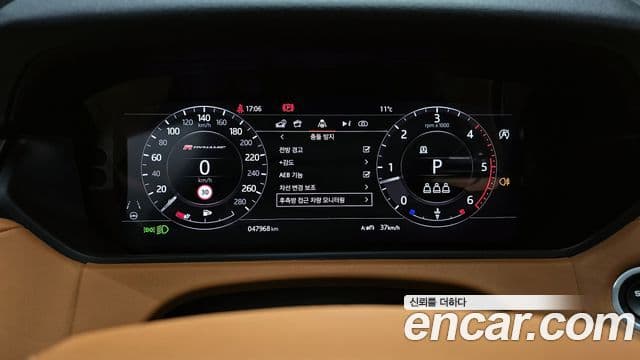 Land Rover Range Rover Velar 3.0 D300 R-Dynamic HSE, 2020 8