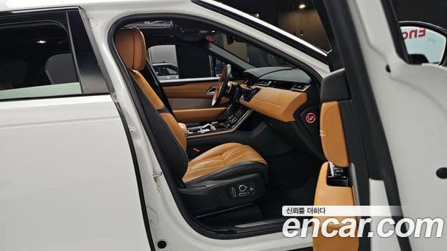 Land Rover Range Rover Velar 3.0 D300 R-Dynamic HSE, 2020 11