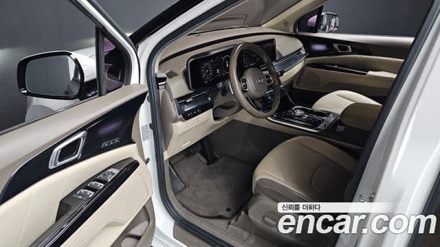 Kia Carnival 4세대 Signature, 2021 11