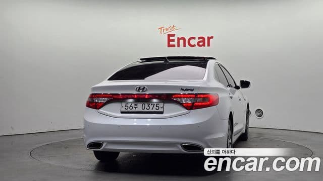 Hyundai Grandeur HG гибрид Premium, 2015 4