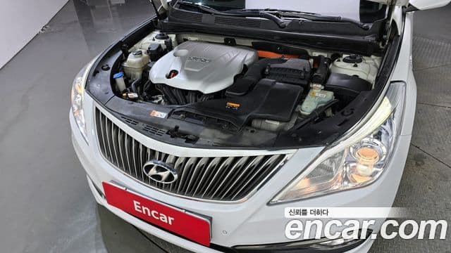 Hyundai Grandeur HG гибрид Premium, 2015 6