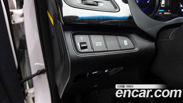 Hyundai Grandeur HG гибрид Premium, 2015 13