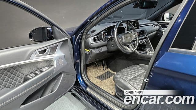 Genesis G70 Supreme, 2018 11