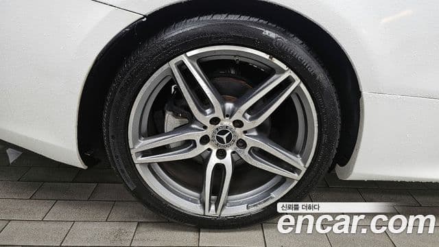 Mercedes-Benz E-класс W213 E220d кабриолет, 2018 все фото