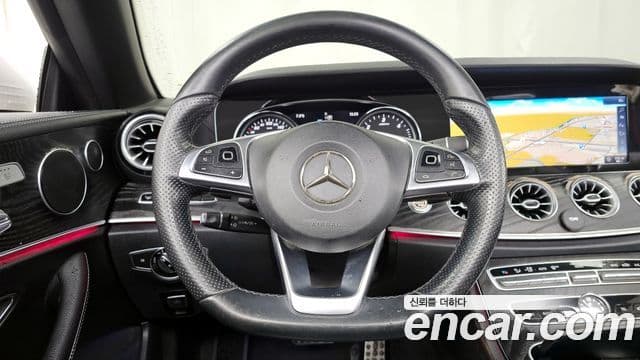 Mercedes-Benz E-класс W213 E220d кабриолет, 2018 13