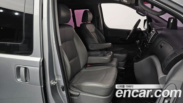 Hyundai Grand Starex Smart, 2018 10