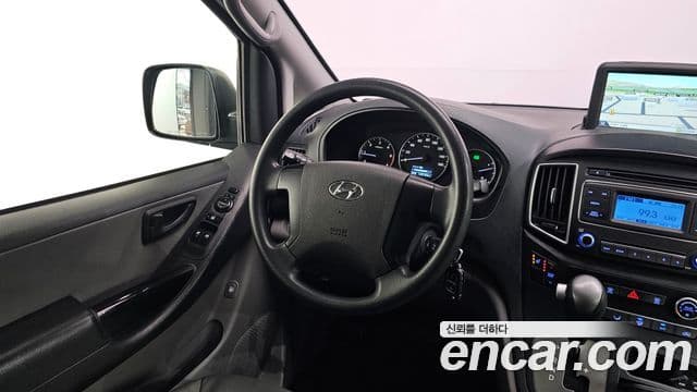 Hyundai Grand Starex Smart, 2018 13