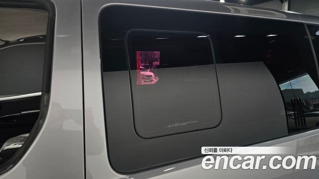 Hyundai Grand Starex Smart, 2018 17