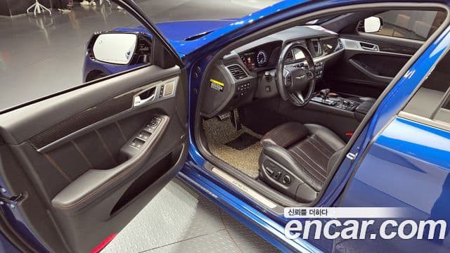 Genesis G80 Sport, 2017 10