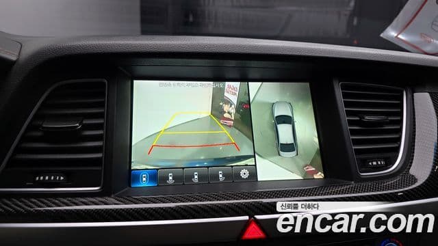 Genesis G80 Sport, 2017 14