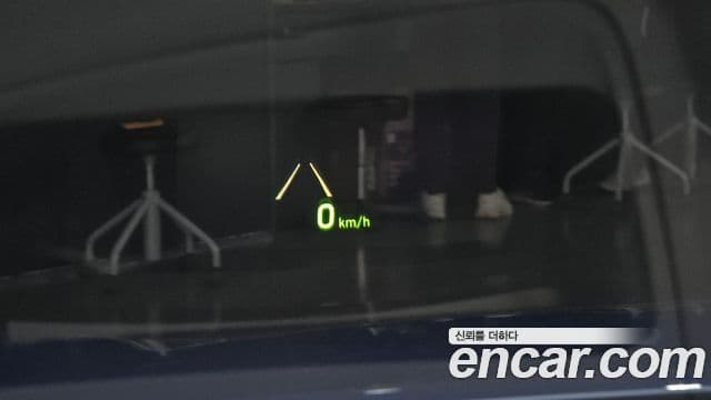 Genesis G80 Sport, 2017 17