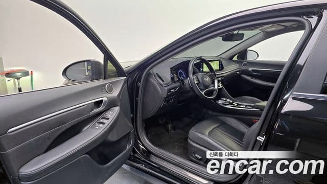 Hyundai Sonata гибрид (DN8) Premium Plus, 2022 10