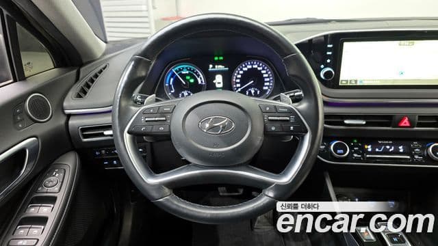 Hyundai Sonata гибрид (DN8) Premium Plus, 2022 13