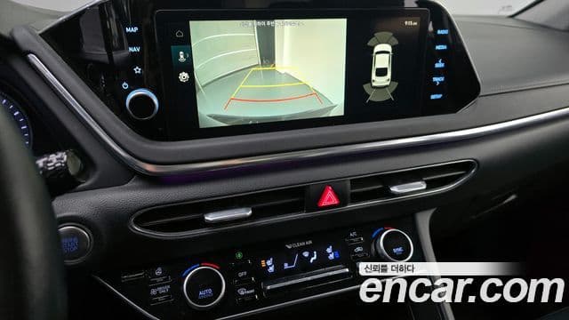 Hyundai Sonata гибрид (DN8) Premium Plus, 2022 15