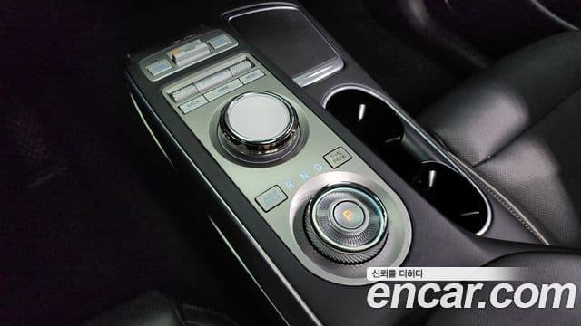 Genesis GV70, 2023 9