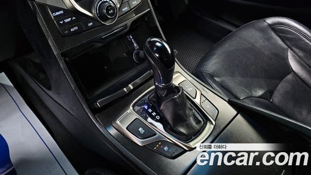 Hyundai Grandeur HG Premium, 2014 9