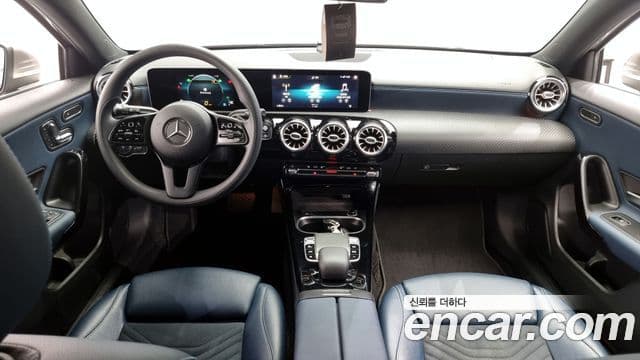 Mercedes-Benz A-класс W177 A220 хэтчбек, 2019 7