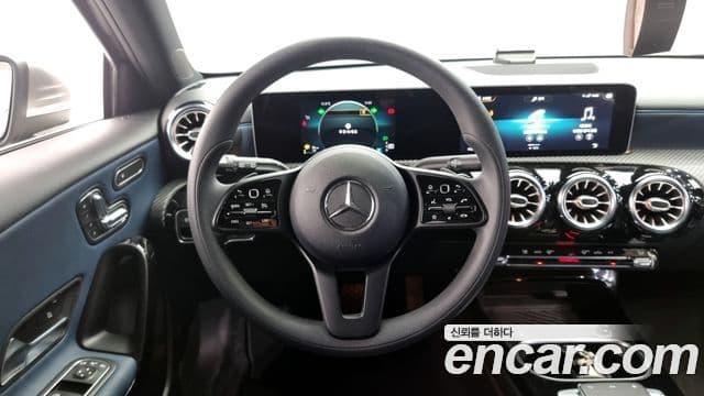 Mercedes-Benz A-класс W177 A220 хэтчбек, 2019 13