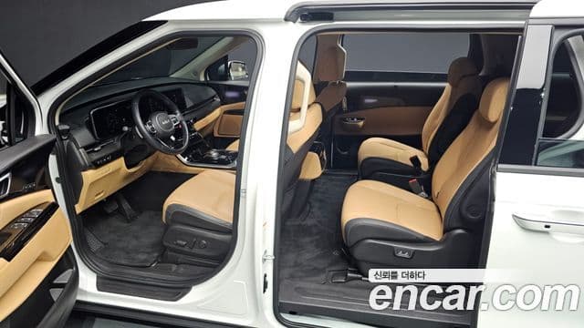 Kia Carnival 4세대 Signature, 2023 10