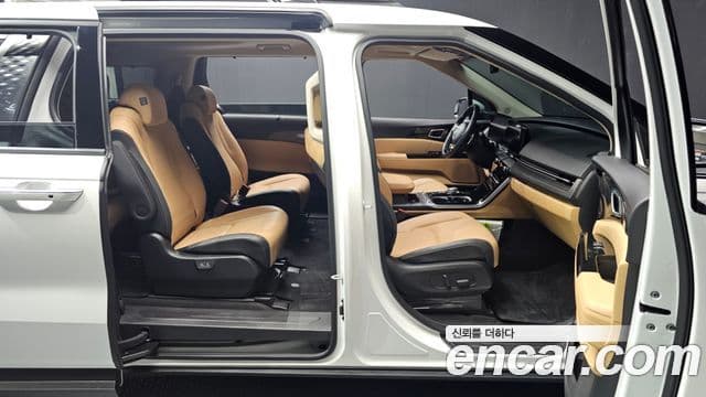 Kia Carnival 4세대 Signature, 2023 12