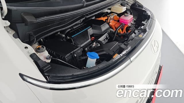 Hyundai Staria Modern, 2025 6