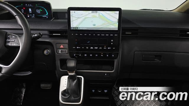 Hyundai Staria Modern, 2025 15