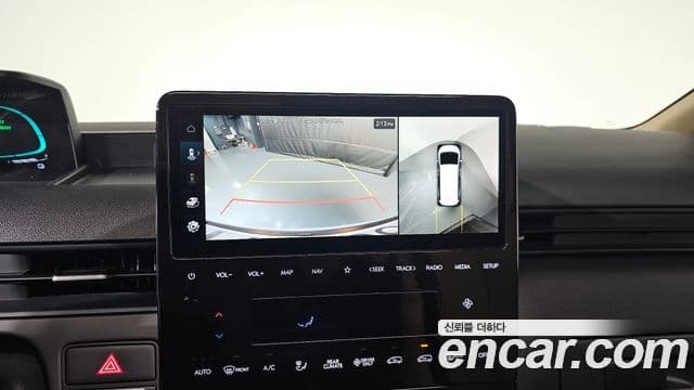 Hyundai Staria Modern, 2025 16