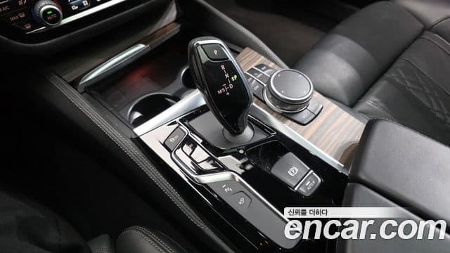 BMW 5시리즈 (G30) 530i M Sport Plus, 2018 9