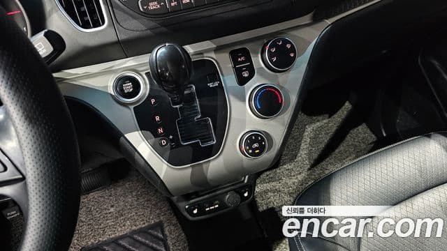 Kia Ray Luxury, 2015 9