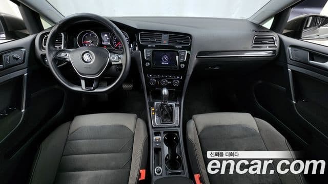 Volkswagen Гольф 7세대, 2013 7