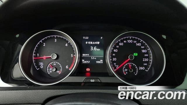 Volkswagen Гольф 7세대, 2013 8