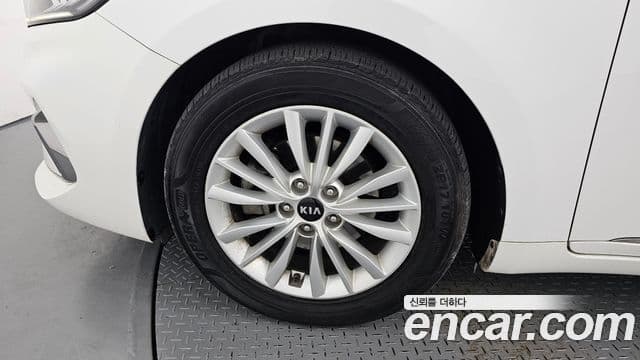 Kia K7 Premier Prestige, 2020 все фото