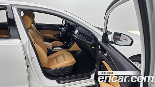 Kia K7 Premier Prestige, 2020 10