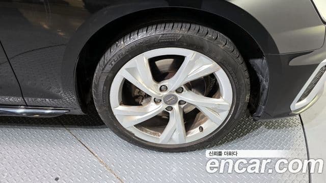 Audi A4 (B9) Premium, 2021 все фото