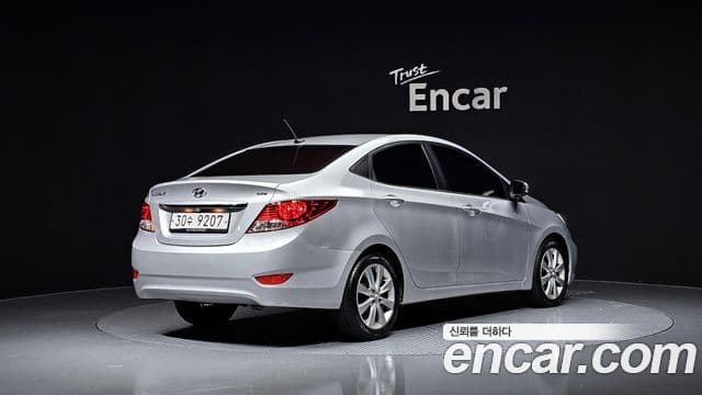 Hyundai Accent(новый кузов / новое поколение) 1.6 GDI top, 2012 2