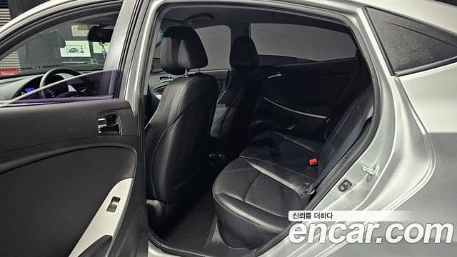 Hyundai Accent(новый кузов / новое поколение) 1.6 GDI top, 2012 13