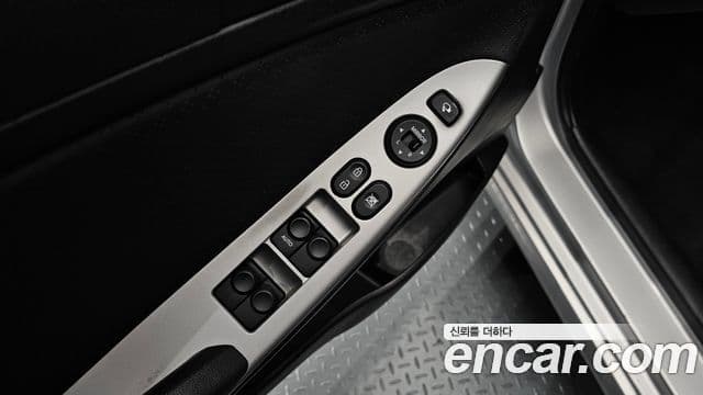 Hyundai Accent(новый кузов / новое поколение) 1.6 GDI top, 2012 17